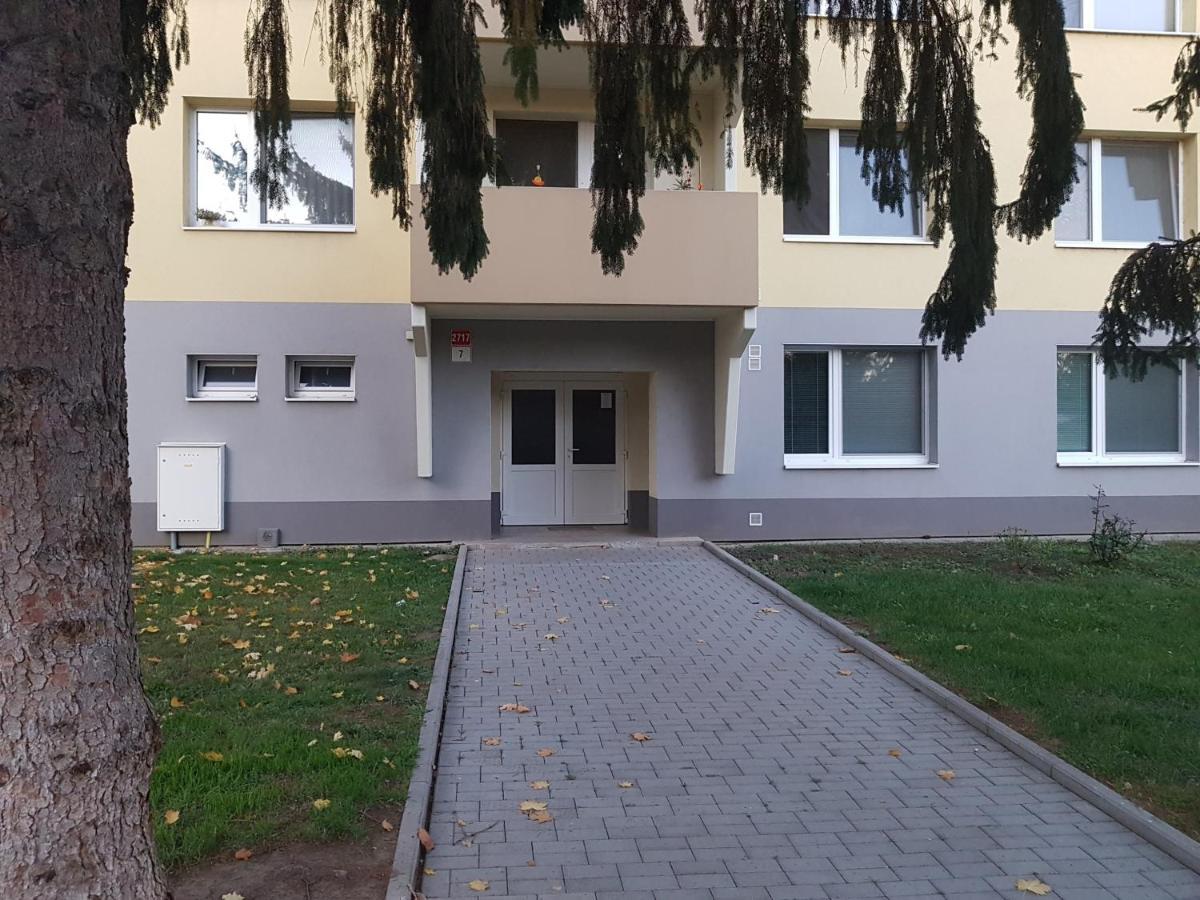 1+1 Znojmo Apartamento Exterior foto